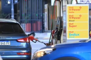 Los combustibles aumentaron entre 7,6% y 10% en todo el país
