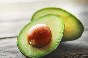 La primera cosecha marplatense de palta le abre paso a una nueva industria.