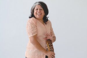 Silvia Castro presenta su espectáculo “Guitarrera”