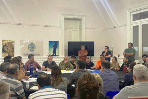 Continúa la asistencia en Bahía Blanca tras el temporal