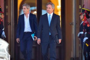 Caputo anuncia este martes el paquete de medidas económicas