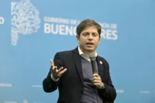 Kicillof: más deuda, suba del inmobiliario de 200% y prórroga del presupuesto