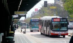 Transportes: anuncian reducción y suspensión de servicios por las medidas económicas anunciadas