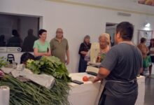 Exitoso inicio del puesto de verduras en el Mercado Municipal de Tandil