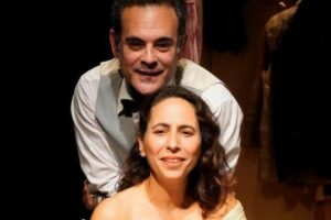 La Sala Nachman presenta “La noche se está muriendo”