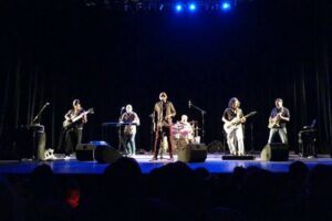 Mala Sangre celebra sus 30 años homenajeando a los redondos