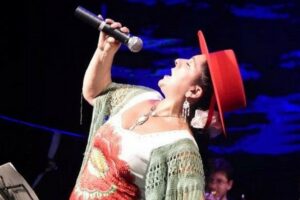 Mariela Deanes se presenta en el Colón “Con alma española”