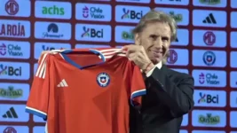 Gareca tuvo su presentación como DT de Chile: «Necesitamos el apoyo de la gente» y el deseo de clasificarse al Mundial
