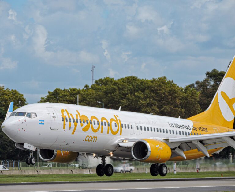 Flybondi se adhirió a Cuota Simple: ofrece pasajes hasta 6 cuotas sin interés