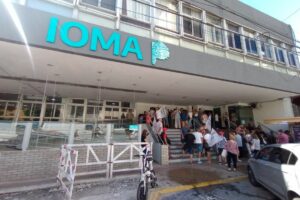 Video: Tensión en la sede central de IOMA