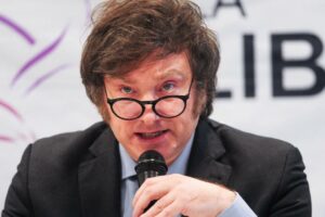 Milei ordenó pedir un per saltum a la Corte por el fallo a favor de Chubut