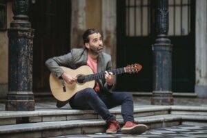 Agustín Luna anuncia su concierto íntimo de guitarra