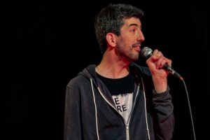 El unipersonal “Pretencioso mal” llega hoy a la Sala Laureti del Puerto