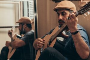 Cristian Touche presentará los temas de su disco “Distinto”