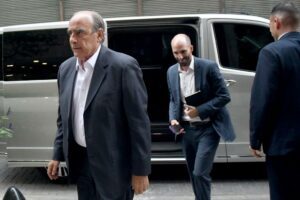 Oficialismo y dialoguistas buscan acuerdos para sancionar en particular la ley Bases