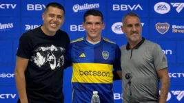 Con la presencia de Riquelme, Boca oficializó a Lautaro Blanco como tercer refuerzo