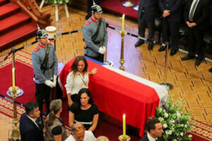 Chile despide al ex presidente Sebastián Piñera en un funeral de Estado