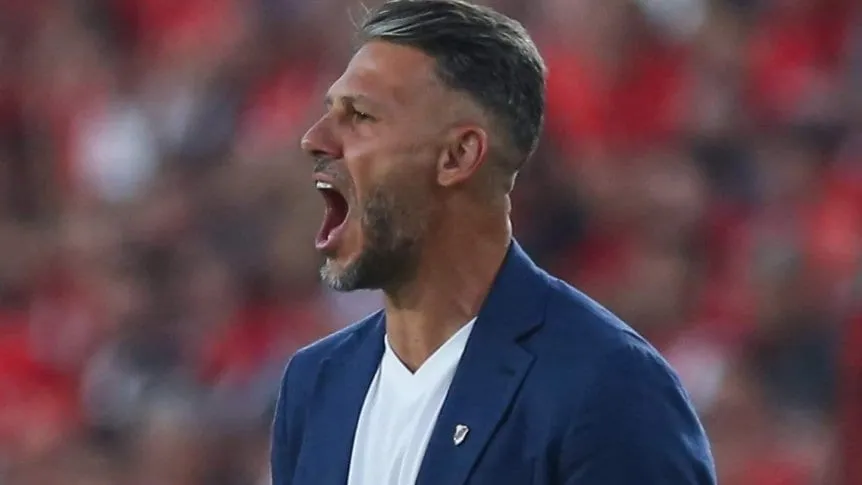 Demichelis evitó hablar y ya comenzó a jugar la final del miércoles con Estudiantes