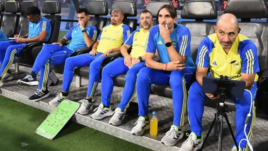 El premio doble de Diego Martínez al plantel de Boca antes de la «final» con San Lorenzo