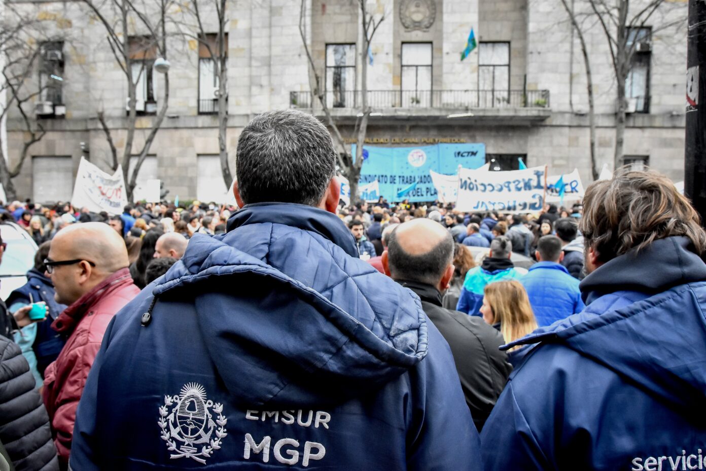 Municipales reclaman 35 % a la brevedad en el peor momento