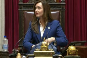 Los senadores se aumentaron la dieta a $4 millones y Villarruel aclaró que no puede frenar la medida