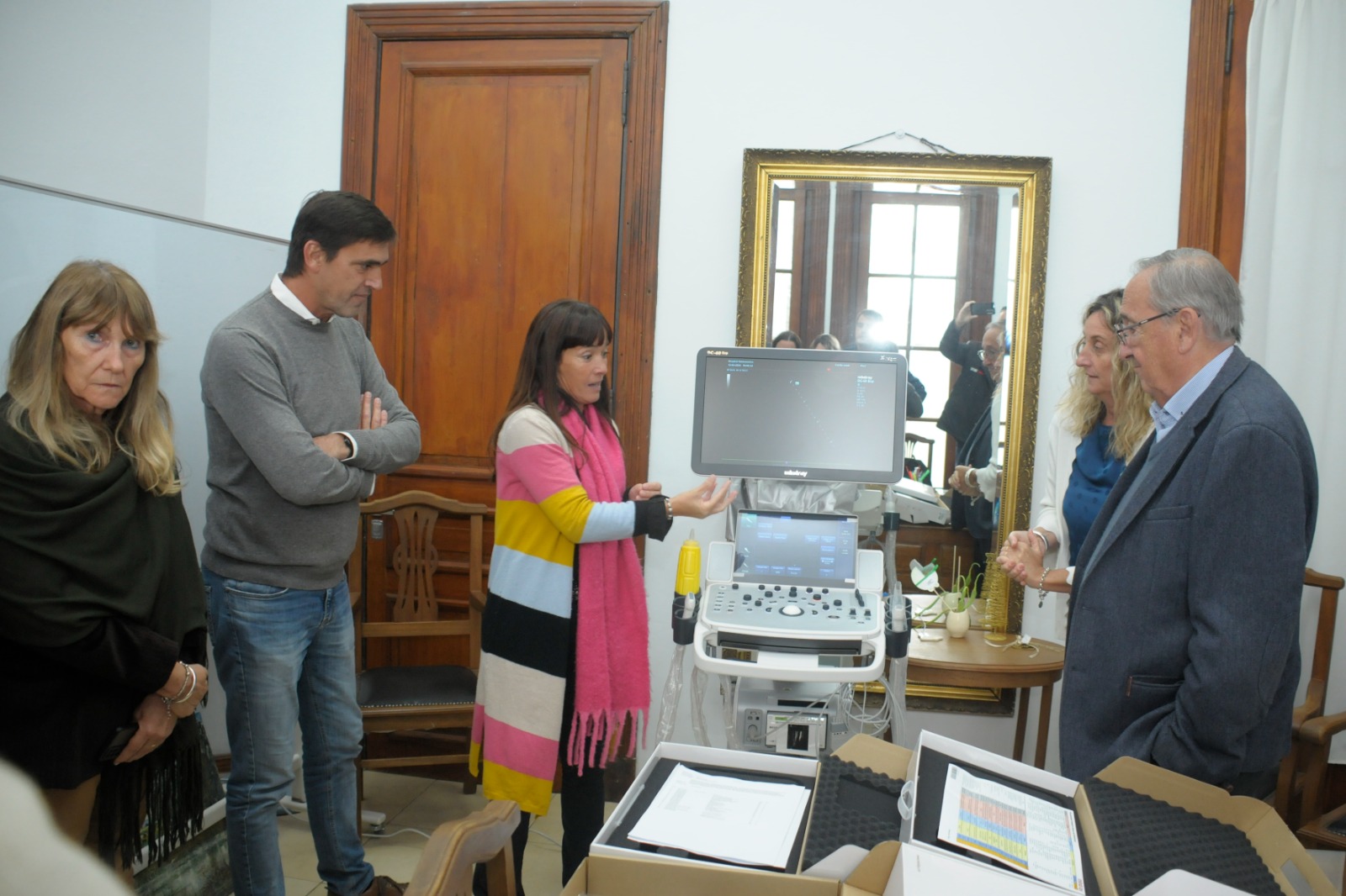 Tandil recibió un ecógrafo que entregó la Provincia para el Hospital Santamarina