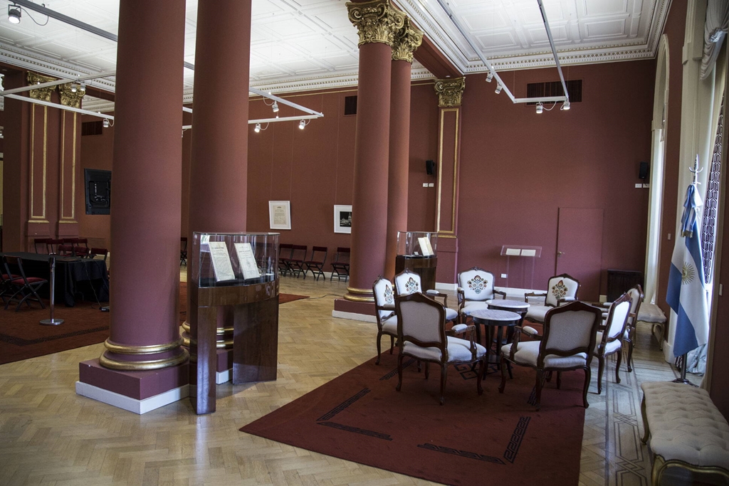 Se reinauguró otro salón de la Casa Rosada, con cambio de nombre