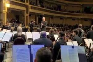 La Sinfónica y Helter Skelter vuelven con su propuesta “Beatles Sinfónico”