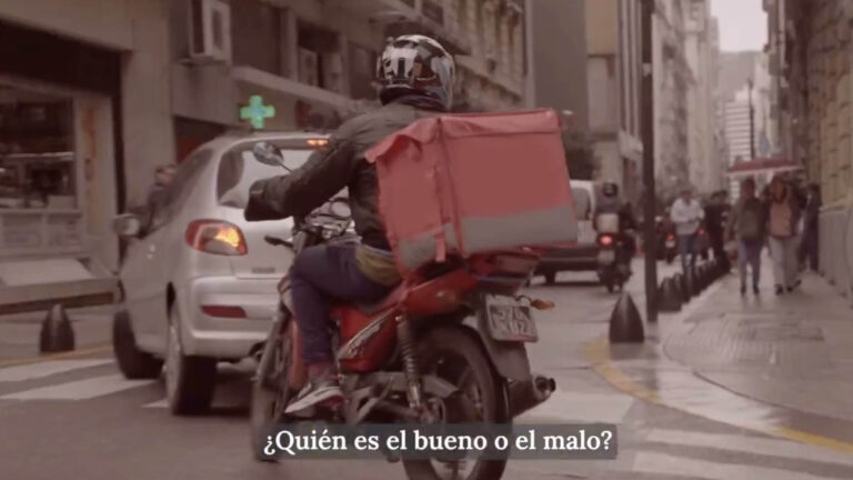 “¿Quién es el bueno o el malo?”, se pregunta el Presidente en su spot del 1 de Mayo