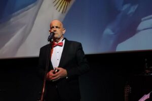 El tenor Eduardo Crovara regresa al Teatro Colón