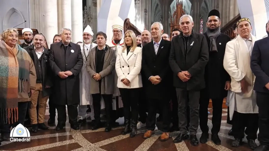 Kicillof participó del Tedeum bonaerense, donde la Iglesia pidió «escuchar el clamor de los más pobres»