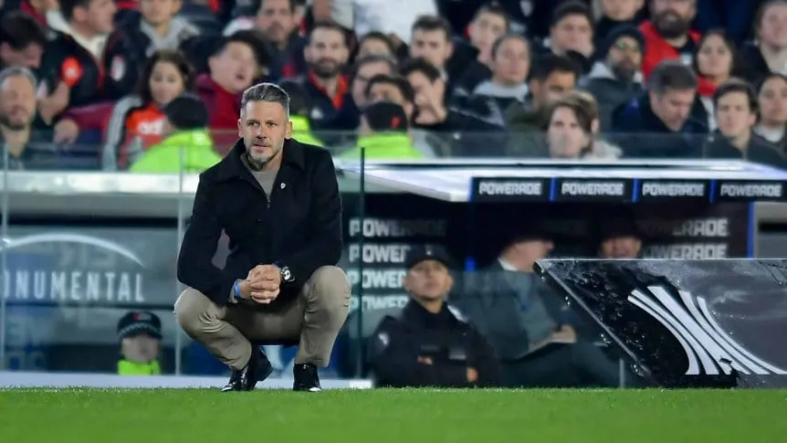 El recibimiento a Martín Demichelis en el Monumental, con más aplausos que silbidos