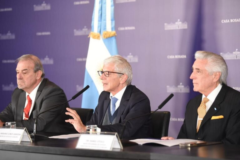 “Fútbol SA”: el gobierno cargó contra la AFA pero cometió un blooper con clubes europeos