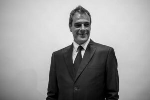 Regresa a la ciudad el cantautor montevideano Alejandro Balbis