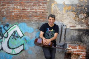 Alejandro Carrara presenta su séptimo disco “De nuevo estoy de vuelta”