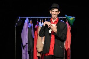 La comedia “Egocéntricos” se presenta hoy en la Sala Payró