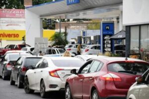 Cae 30 % la carga de combustible en Mar del Plata: Lo adjudican a la sobretasa vial