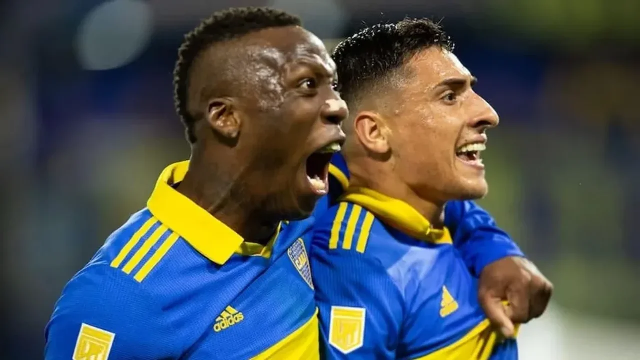 Advíncula y Merentiel se manifestaron tras los errores cometidos en la derrota ante Cruzeiro