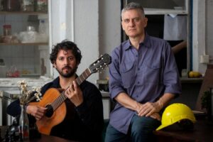 Alejandro Viola, de Los Amados, llega por primera vez con su proyecto solista