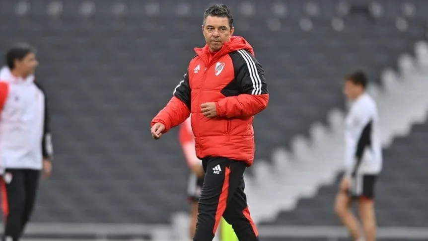 Con Pezzella a la par, Gallardo tuvo su primer entrenamiento en su vuelta a River