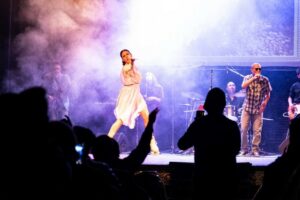 Homenaje a Los Redondos con “La emulación del infierno y sus placeres”