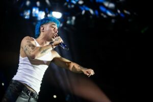 Casi 8000 personas disfrutaron con las canciones de Luck Ra