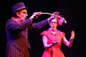 Magia y humor con “Mágicos”, el domingo en la Sala Laureti