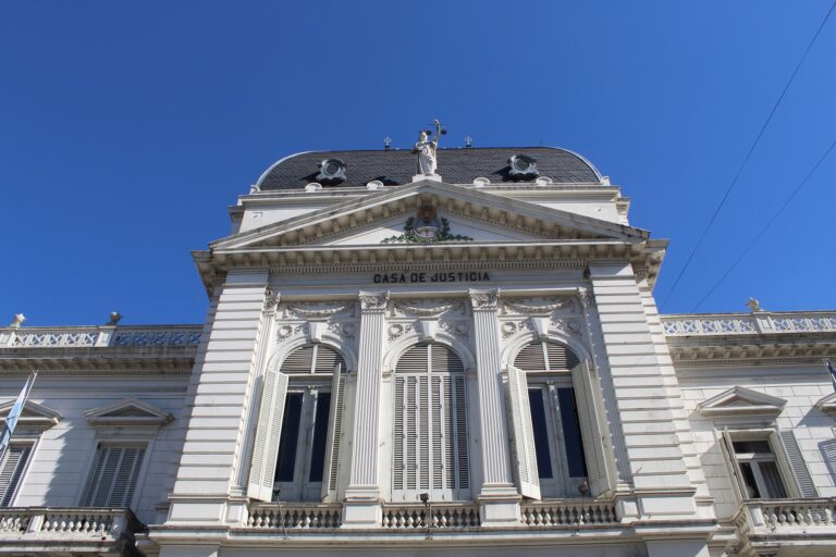 Denuncian que los tribunales de trabajo están colapsados mientras crecen los despidos