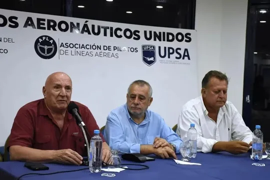 Conflicto aeronáutico: los gremios rechazan la «esencialidad» del servicio y lanzan una advertencia al Gobierno