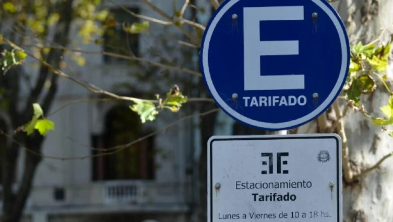Tarifazo en el estacionamiento medido porteño: la hora subió casi 120 %