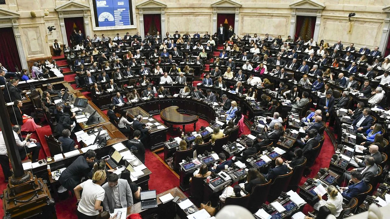 Diputados: el oficialismo y dialoguistas buscan emitir dictamen sobre los proyectos de «democratización sindical»