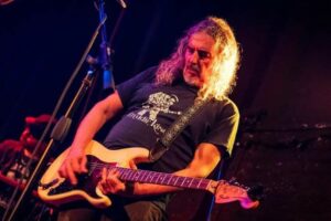 El Bar Dickens será tierra de blues durante septiembre