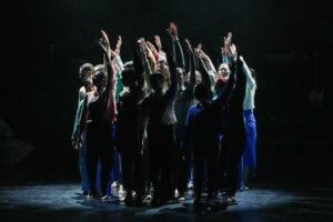 Regresa la obra performática “Me incomodan los reencuentros y no quiero que me despidan”