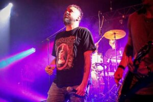 Tarea Fina en noche ricotera con Sidotti, El Soldado y Out of control